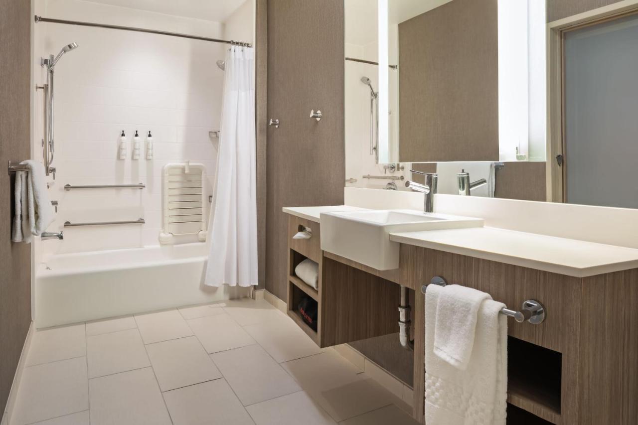 Springhill Suites By Marriott West Sacramento Eksteriør bilde